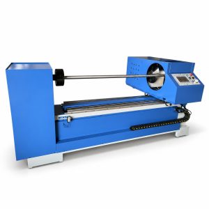 Roll slitting machine with shaft and control panel
