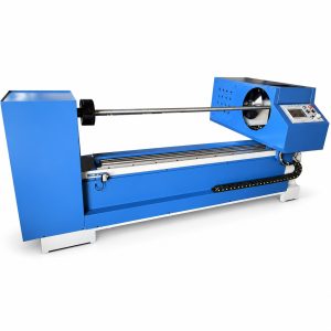 Roll slitting machine with shaft and control panel